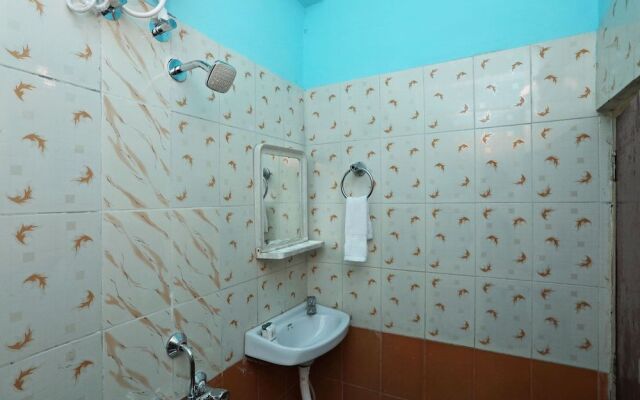 OYO 15915 Hotel Star Inn