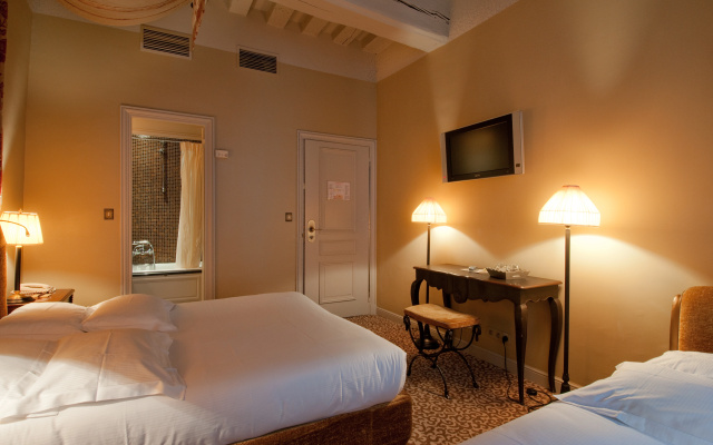 Hotel Odéon Saint Germain