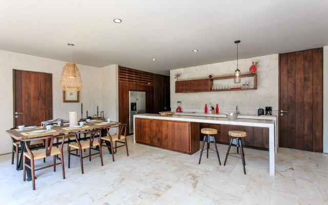 Eco-chic Design Condos Wrapped in Nature's Elements by Moskito