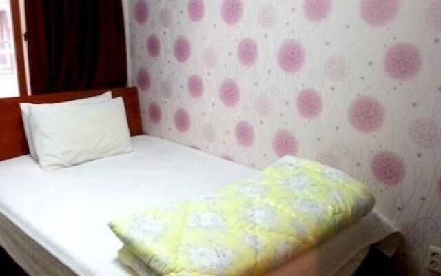 Woori Guest House
