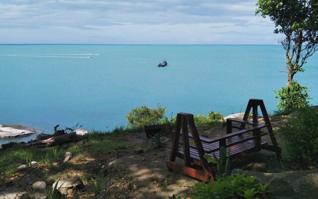 AmaresA Resort & Skybar