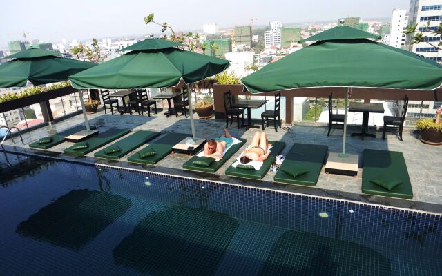 V Hotel Phnom Penh