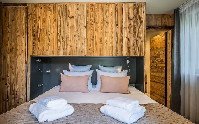Moulin I - Modern Chalet With Private Hot-tub and Garden