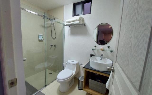 Business Apartment Spacious 2BR Near Plaza Cristal