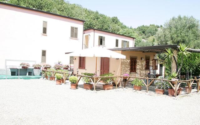 Casa Vacanze Rosy "Nel Verde"