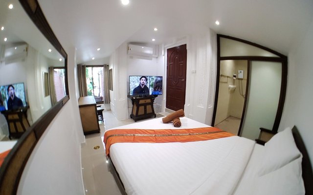 YAILAND Luxury Pool Villa Pattaya Walking Street 5 Bedrooms