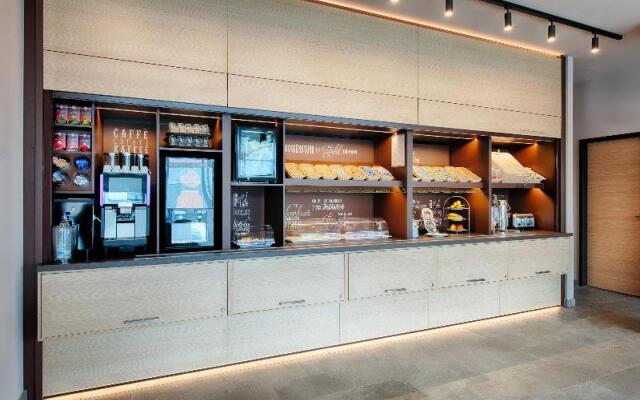 B&B Hotel Stuttgart-Neckarhafen