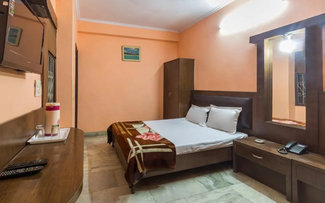 Hotel Sahara International Deluxe