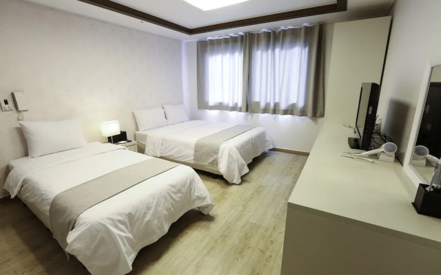 Cloud 9 Residence