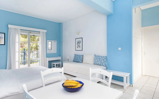 Daphne's Club Hotel Apartments