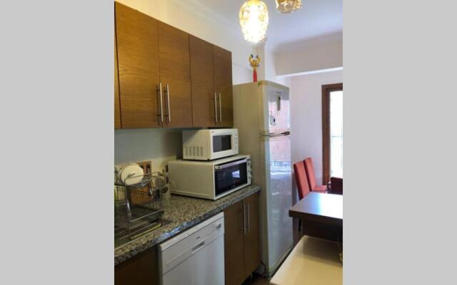 Comfy 3 Room House with Garden