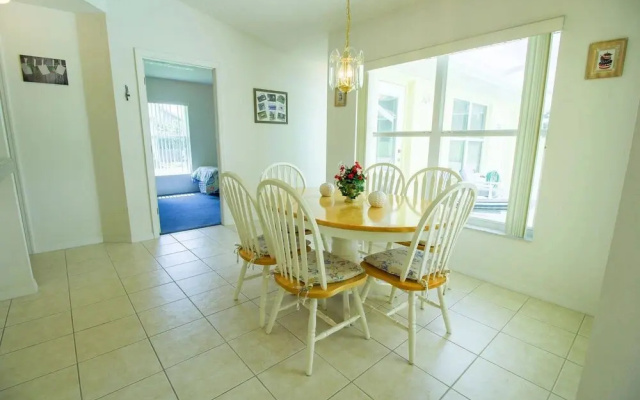 Golf View Homes