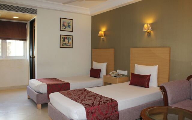 The Lotus Apartment Hotel