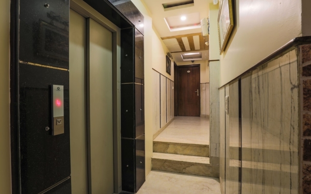 Hotel Guruvas Inn