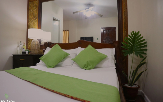 The Palms Resort & Bar