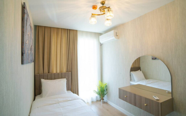 Fancy 2+1 Apt (2 bathrooms) - Core living