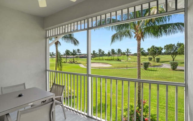 GreenLinks Golf Villas at Lely Resort