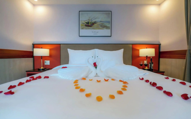 Ong Tam Villa – Guest Rooms – Da Nang