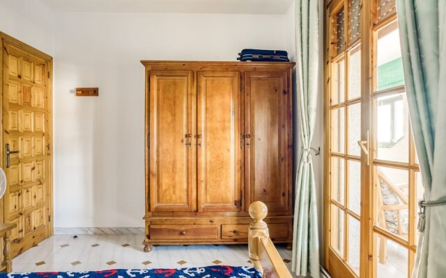 Exotic Villa in Coma-ruga with Private Swimming Pool