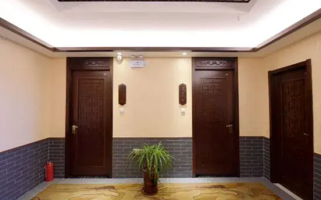 Taizhou Qianjiangyue Ancient Inn