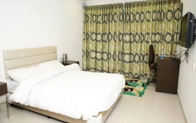 OYO 600 Hotel Skyhy