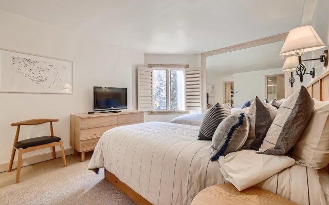 Westwind 307 2BD 2BA Platinum Condo in Lionshead Village