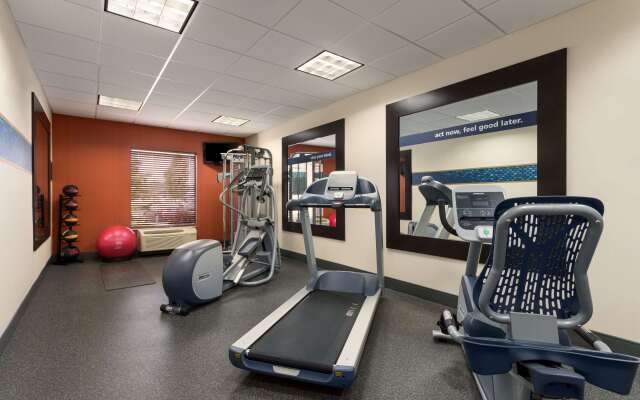 Hampton Inn Belle Vernon