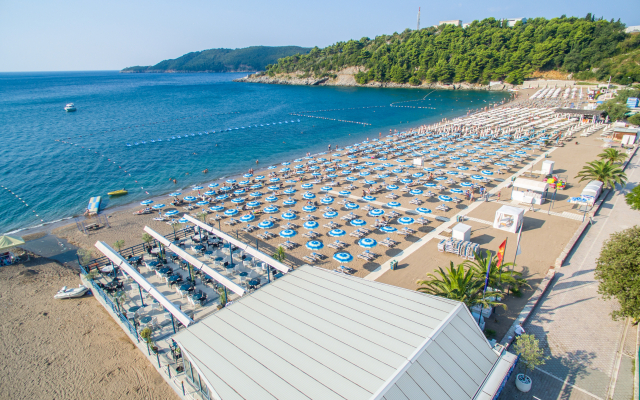 Mediteran Hotel & Resort