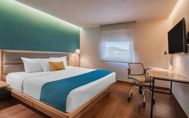 City Express Suites by Marriott Querétaro