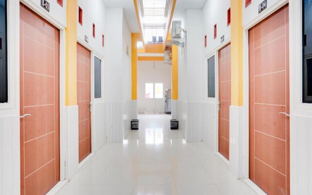 OYO 3705 Orchid Family Residence