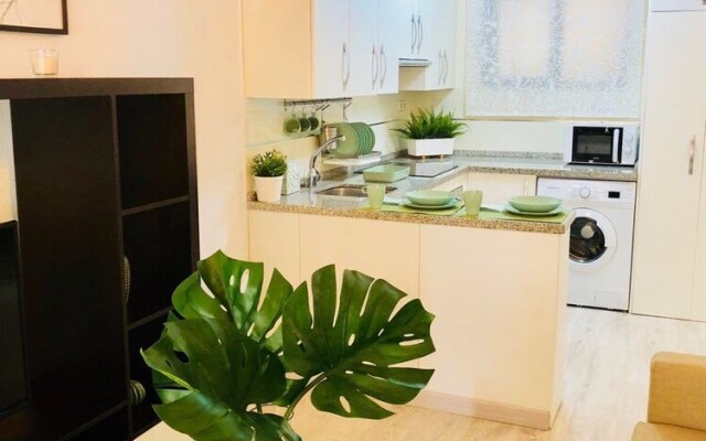 Holidays2Torremolinos La Colina terrace