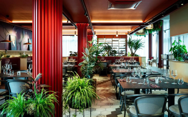 Moxy Paris Val D’Europe