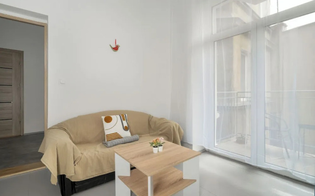 Poznan Stylish Grey Apartment by Renters