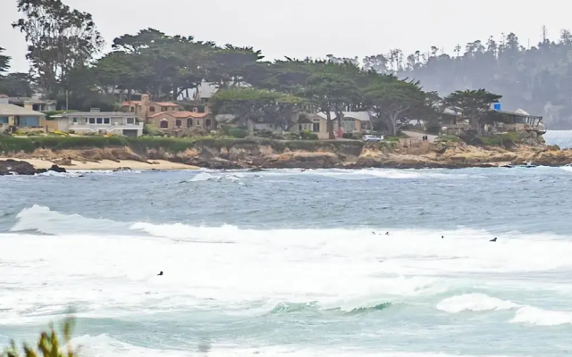 Carmel Romantic Escape for 2