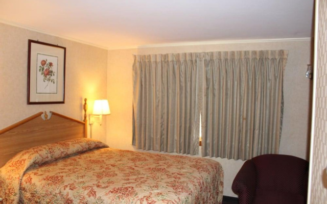 Elm Motel