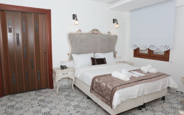 Oriella Hotel