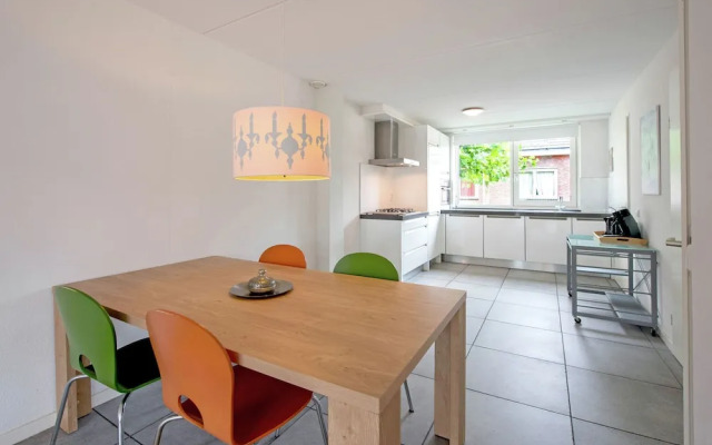 Nice House With Dishwasher, Near Amsterdam