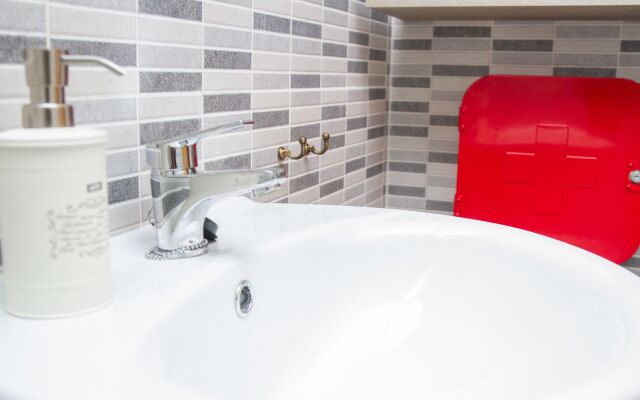 Charming Studio Refino