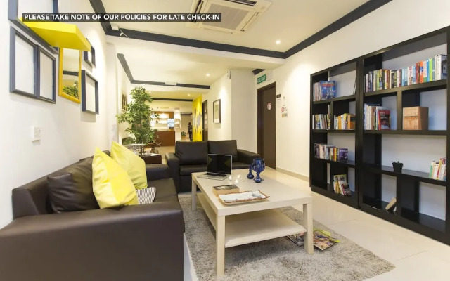 ZEN Hostel The Bed Station