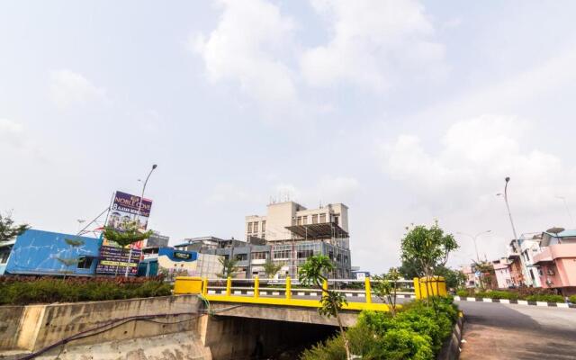 OYO 1581 Hotel Grand Palace