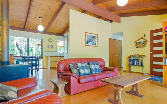 Caseys Pet Friendly Beach Cottage