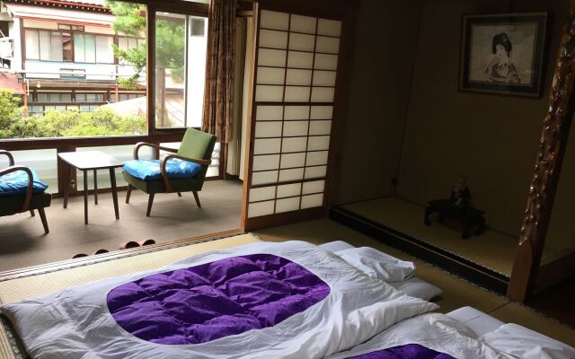 Maruka Ryokan