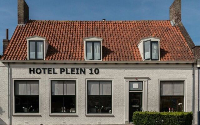 hotel Plein 10