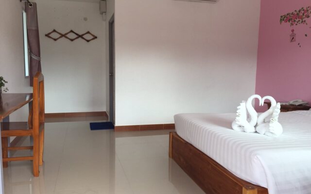 Baanpufa Resort At Laemchabang