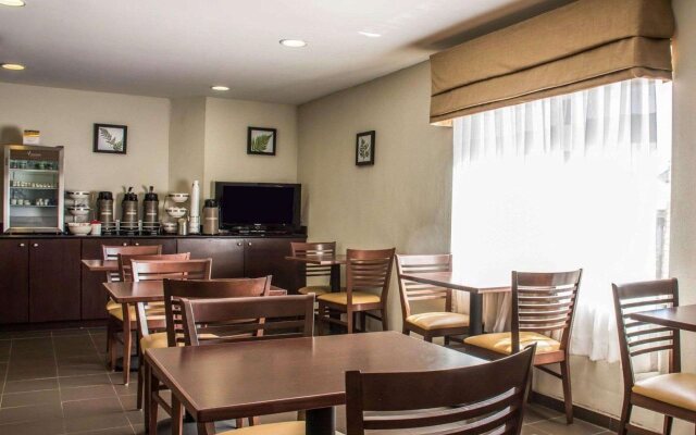 Sleep Inn & Suites Cullman I-65 exit 310