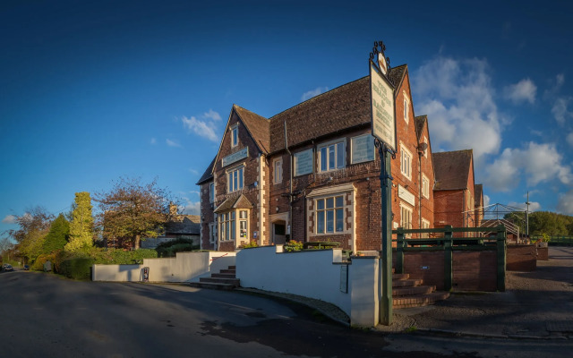 The Beacon Inn