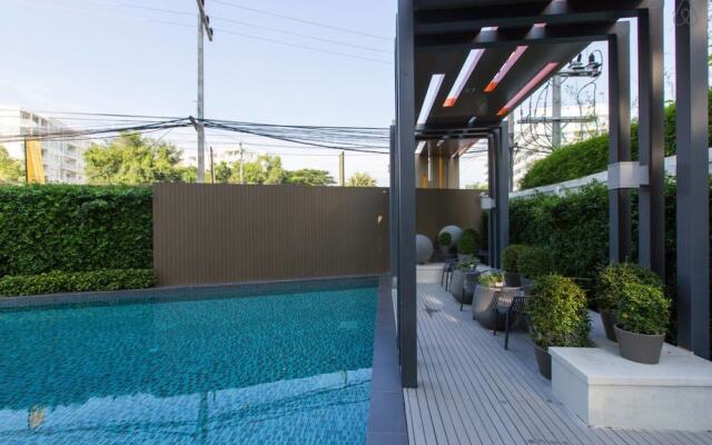 Cozy &Comfort Condo by C