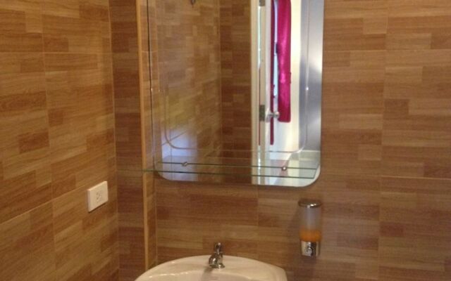 Bed & Breakfast To-Co