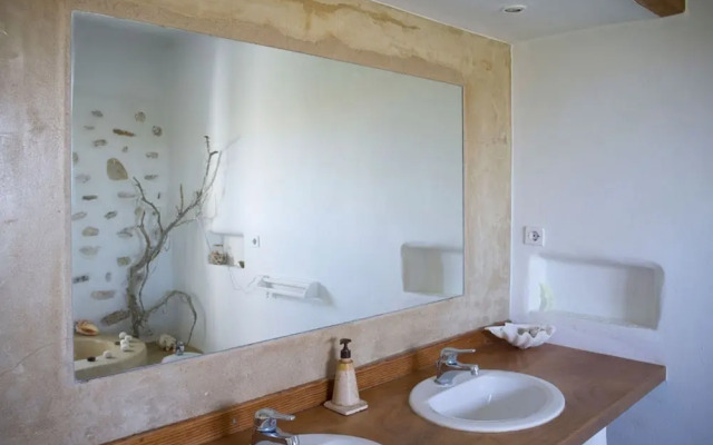 Villa Joy in Ampelas Paros