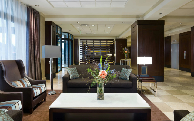 Sheraton Niagara Falls - Image 2
